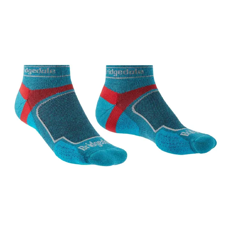 Hiking Socks for secret hikes-Mens Trail Run Ultra Light T2 Coolmax Low Cut Socks