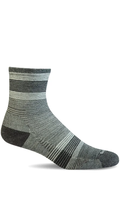 Hiking Socks for descent hikes-Women's Cadence 3/4 Crew Sock - Charcoal