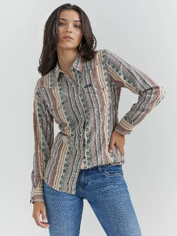 Hiking shirt green-tech rugged-Women's Retro Long Sleeve Southwestern Stripe Western Snap Shirt - Pink Blue Stripe