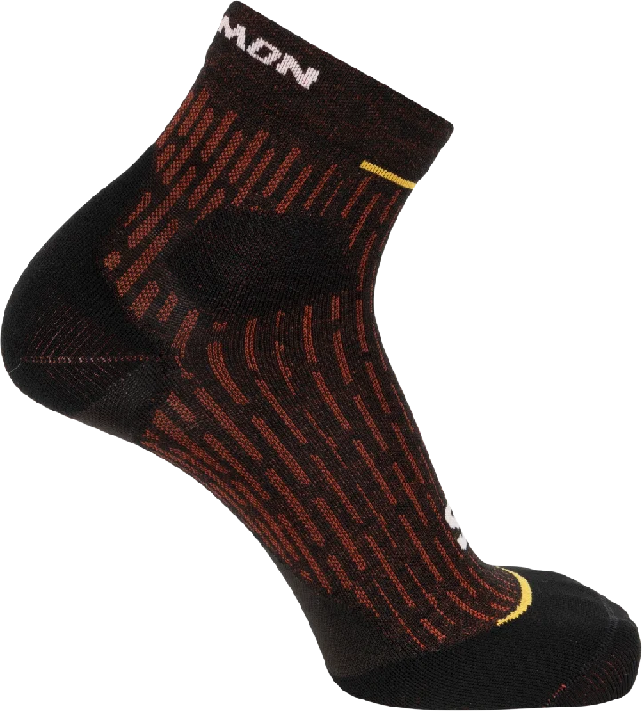 Hiking Socks for temperate hikes-Saloman Ultra Glide Ankle Sock