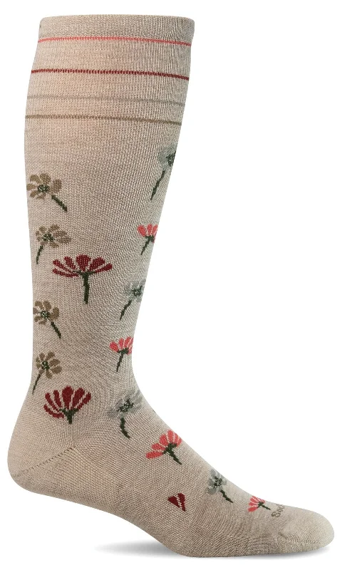 Hiking Socks for smooth hikes-Women's Field Flower Sock - Barley