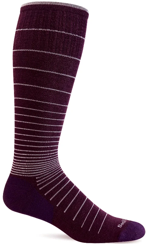 Hiking Socks for summit trails-Women's Circulator Sock - Blackberry